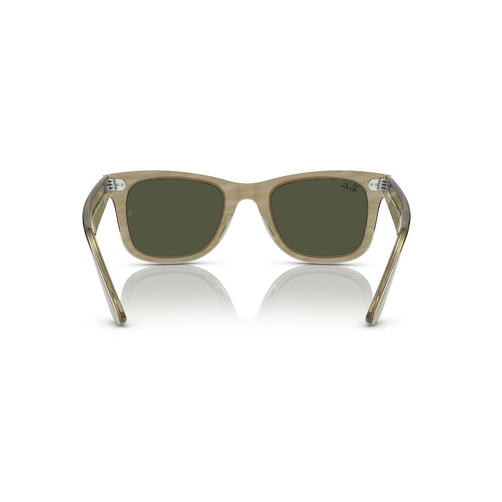 Ray-Ban Wayfarer