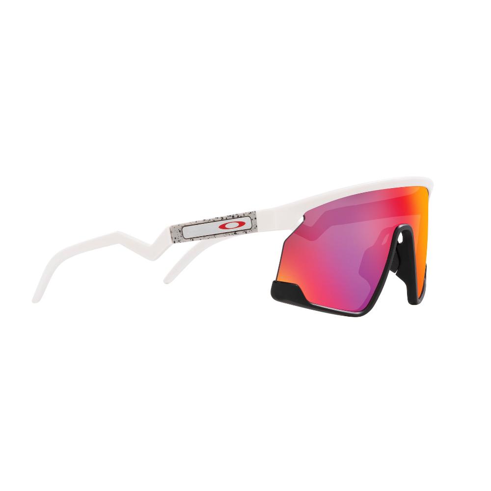 Oakley  Bxtr