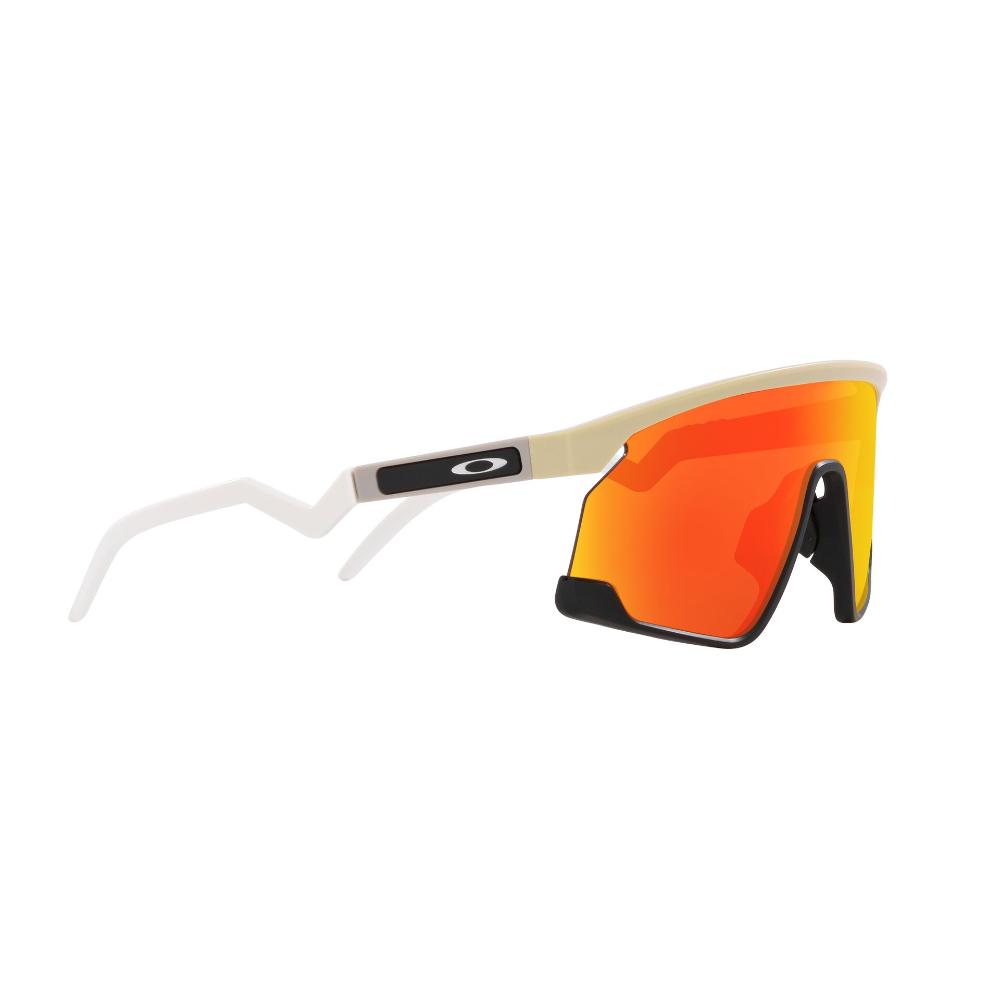 Oakley  Bxtr
