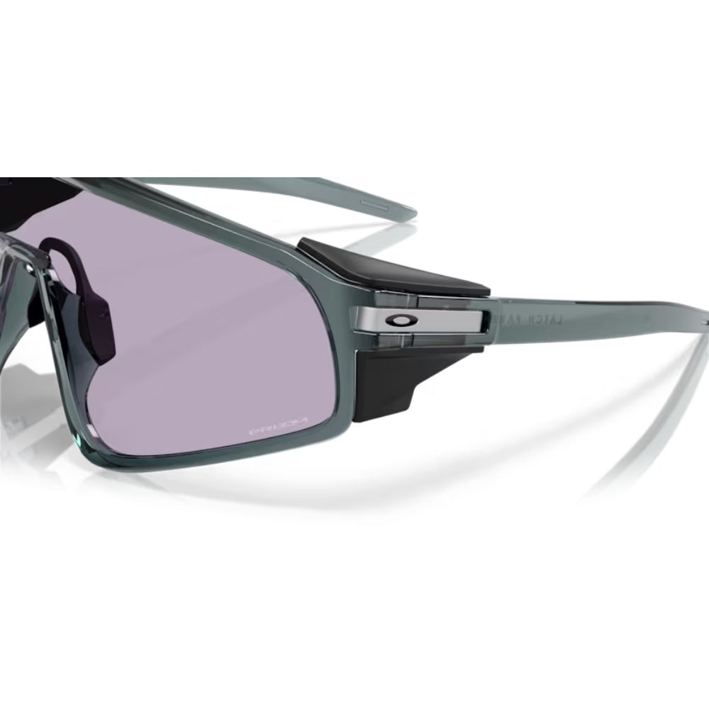 Oakley  Latch Panel   Lentes de Sol