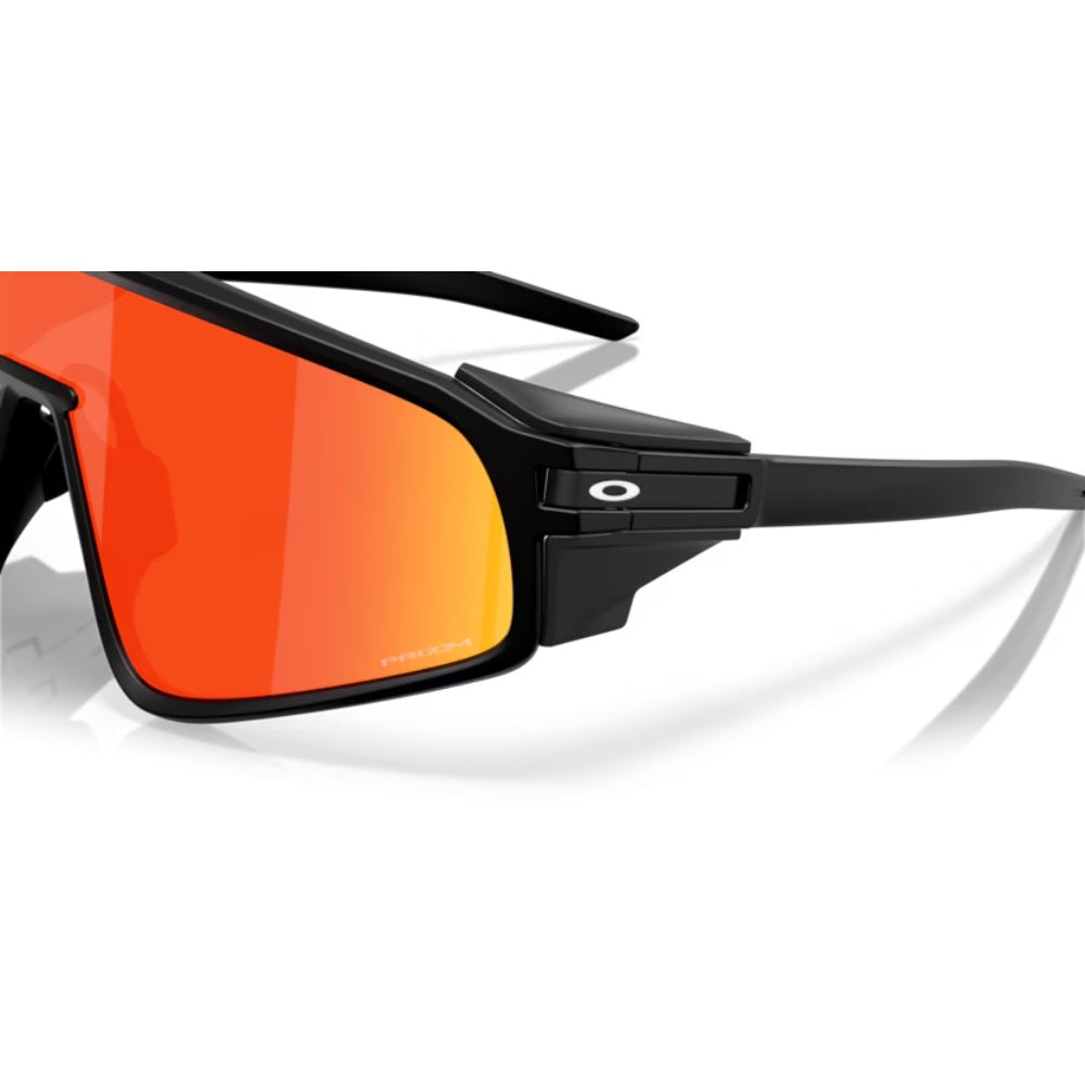 Oakley  Latch Panel   Lentes de Sol