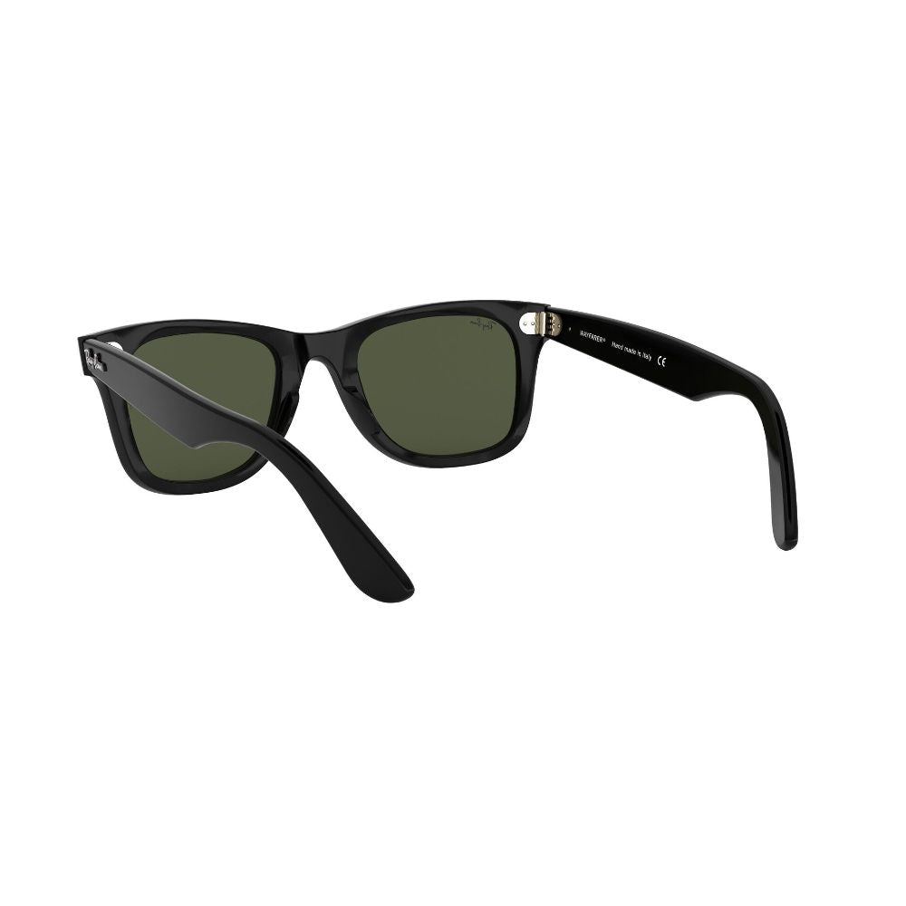 Ray-Ban Wayfarer Ease